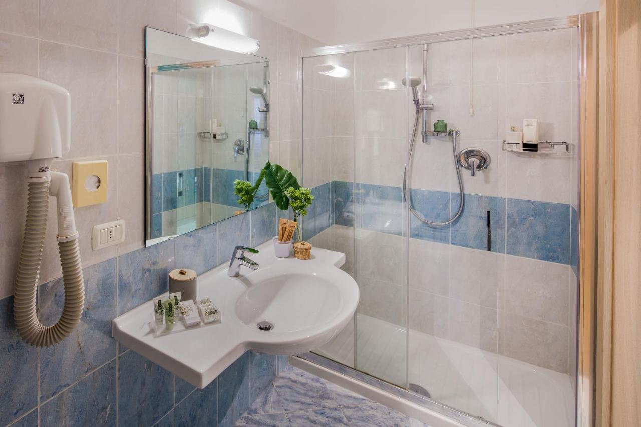 Hotel Villa Ida family wellness Laigueglia Esterno foto