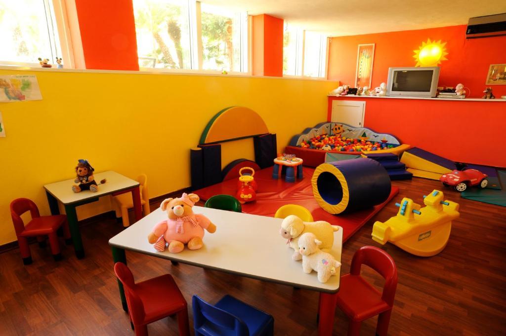 Hotel Villa Ida family wellness Laigueglia Esterno foto